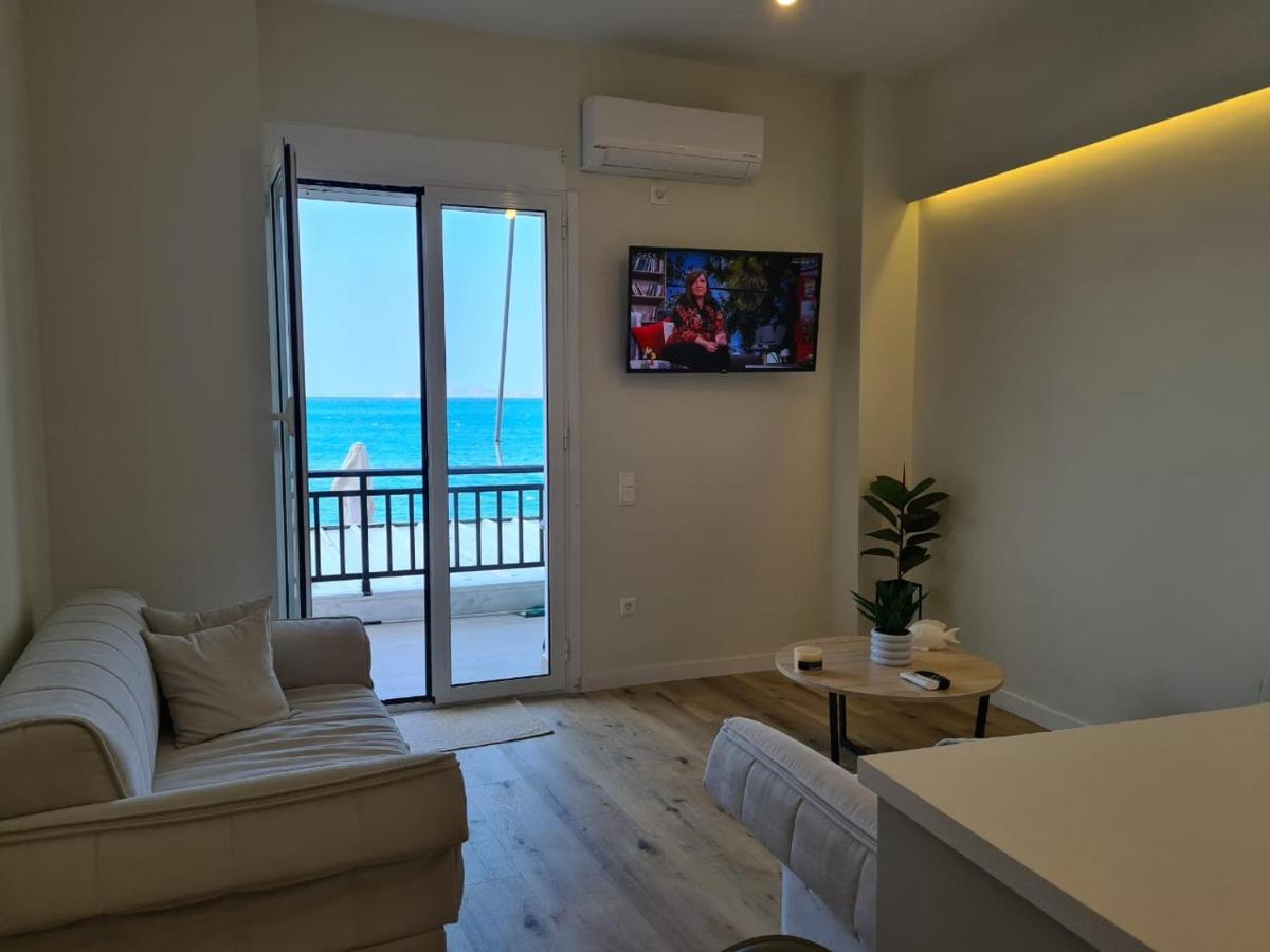 Appartamento Grace Seaside Loutráki Esterno foto